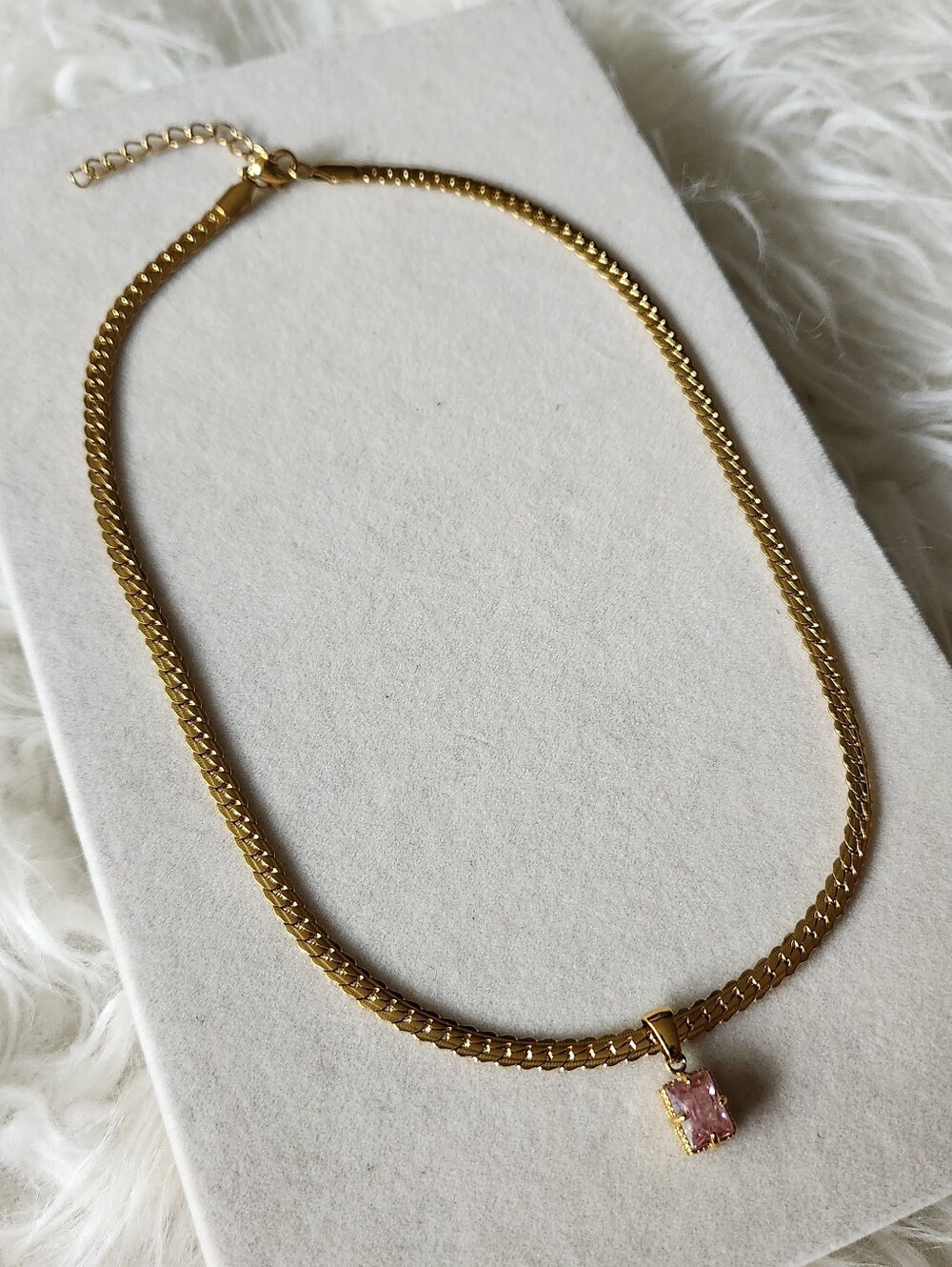 Gold Chain Necklace with Pink Pendant
